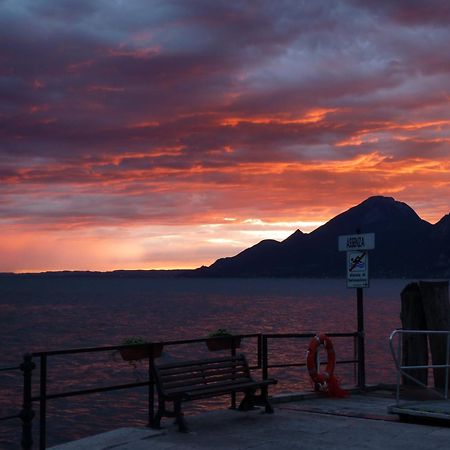 Albergo Casa Este Brenzone sul Garda Εξωτερικό φωτογραφία